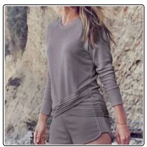 Athleta Gray Serenity Criss Cross Pullover Sweatshirt Sweater Size Small